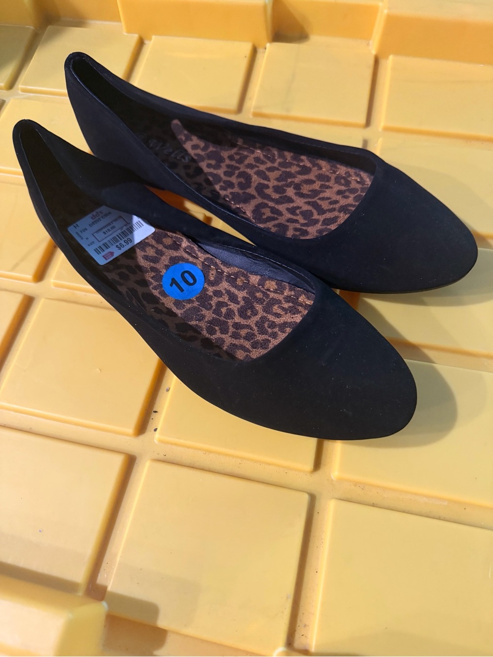 Women’s Black Slip-On Ballet Flats with Leopard Insole